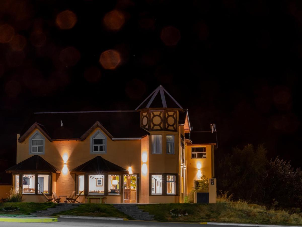 Hotel Cumbres Nevadas El Chalten Bagian luar foto
