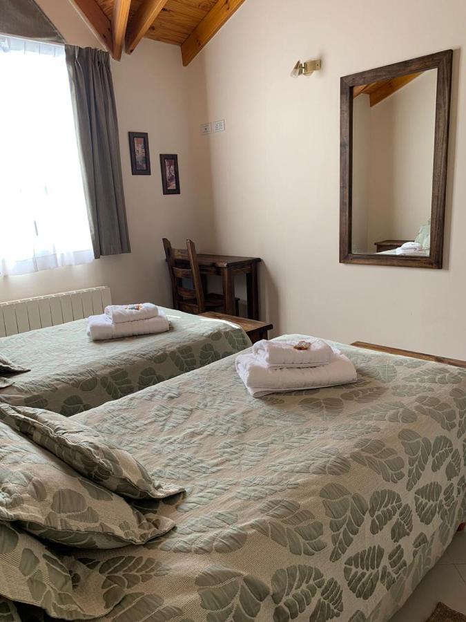 Hotel Cumbres Nevadas El Chalten Bagian luar foto